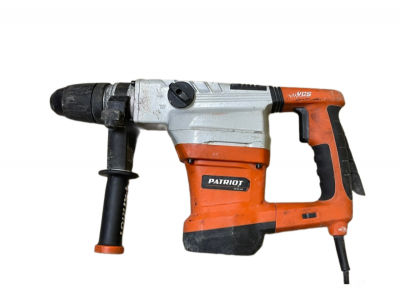full_Remove-bg.ai_1706278690107